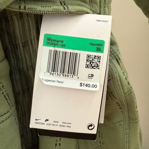 Nike Yoga Therma-FIT Luxe Jacquard Top Reversible Oil Sage Green Size XL NWT - Picture 10 of 14